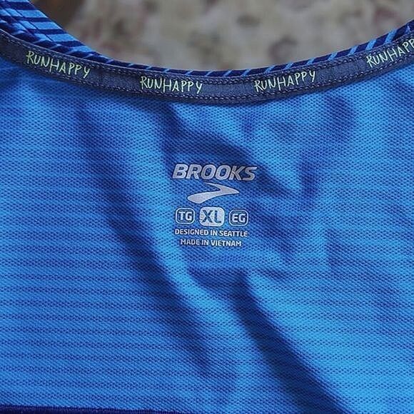 Brooks Ghost Short Sleeve running training shirt - Picture 5 of 11